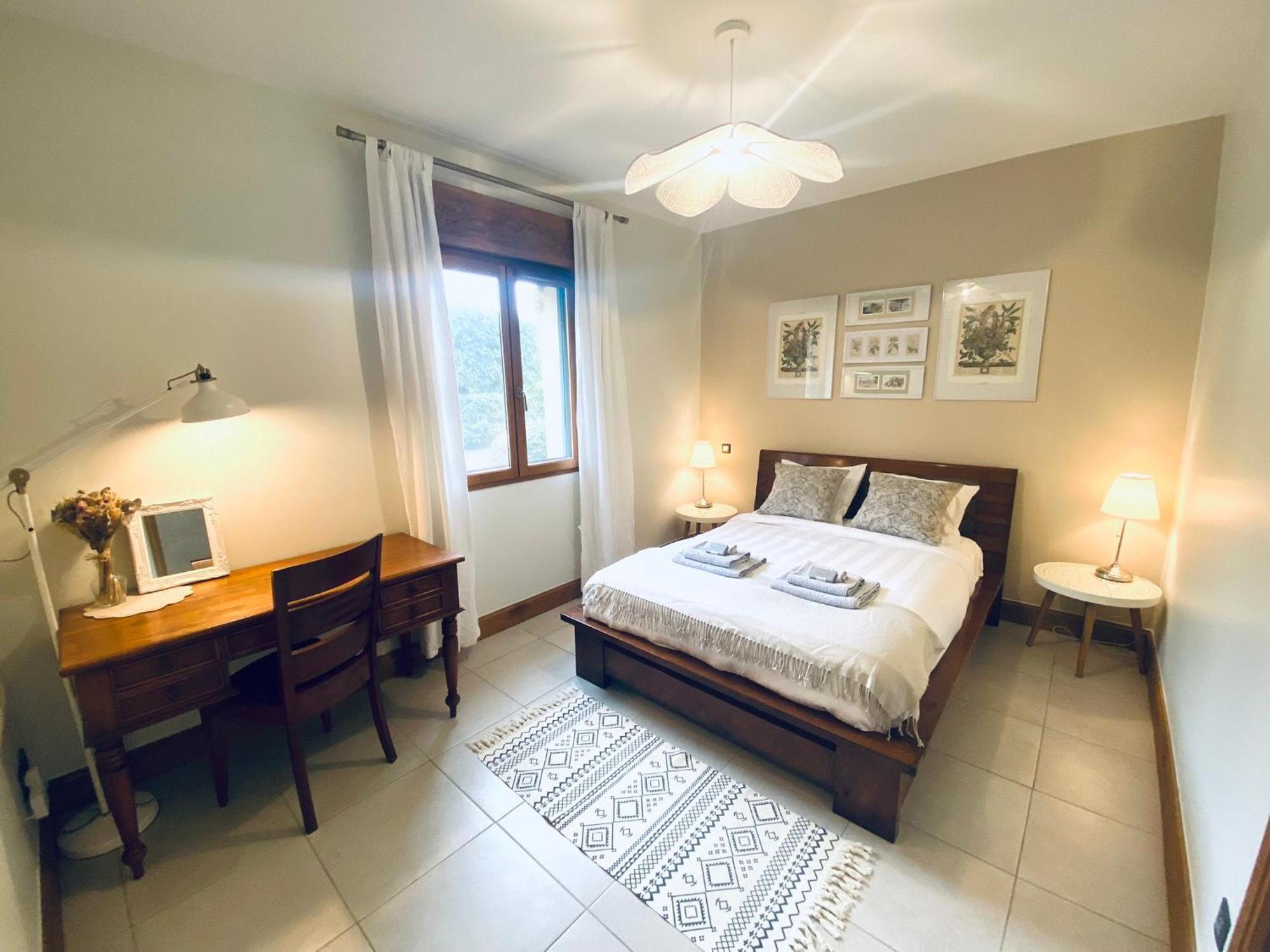 Le Hibou Heureux Bed & Breakfast Bézenac Exterior foto